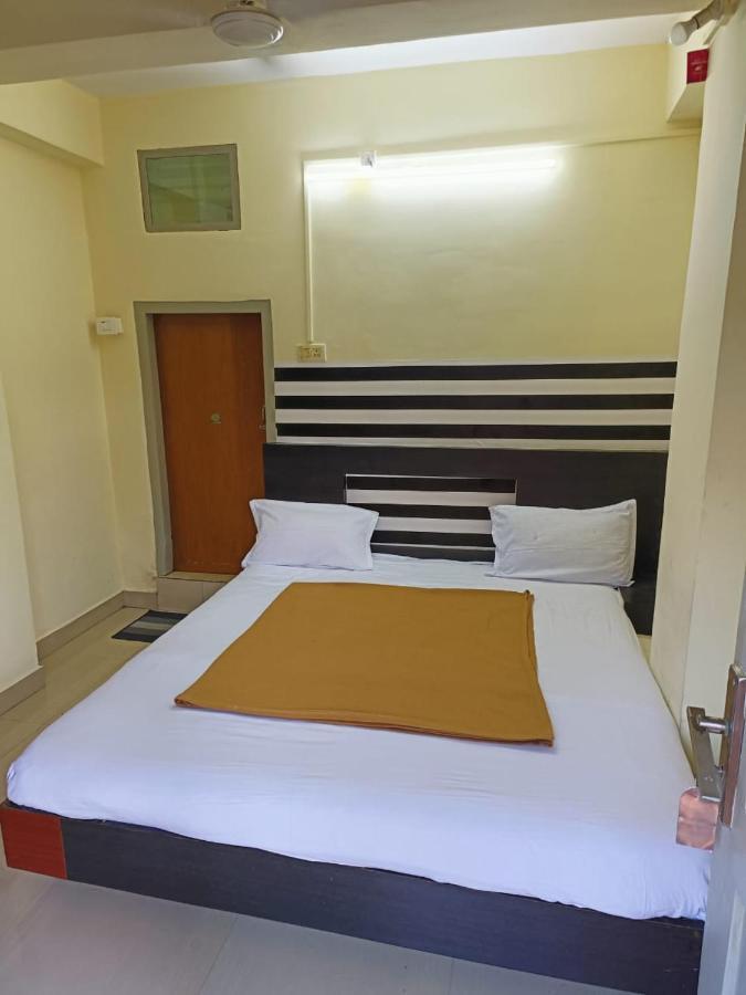 Hotel Orginal Residency Колам Екстериор снимка