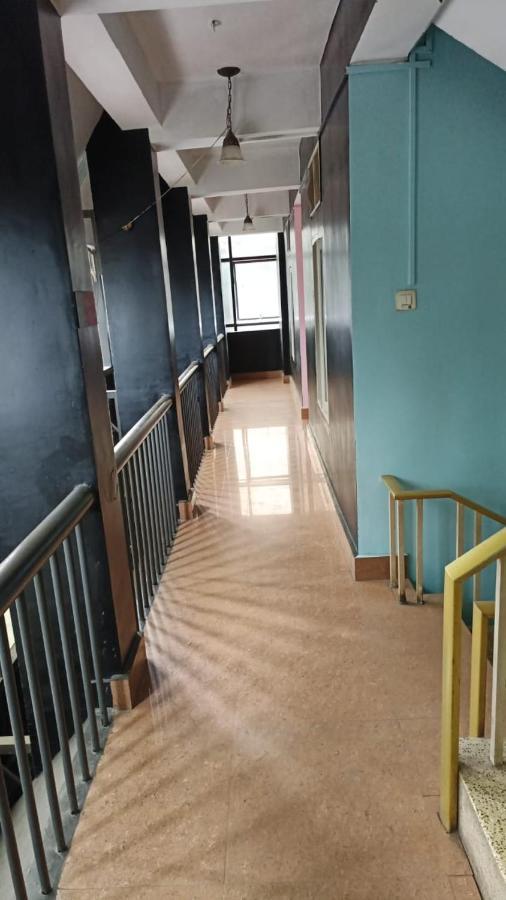 Hotel Orginal Residency Колам Екстериор снимка